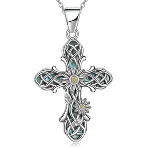 Ciondolo a Croce in Oro Bianco con Incastonatura di Zirconi, Gioiello Religioso Cristiano Unisex - Product Image 1