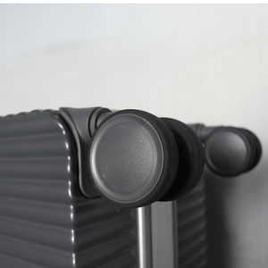 Valise cabine pour femme 20 pouces avec porte-gobelet, roues universelles, cadre en aluminium, serrure, couleur unie blanc, pour voyages d'affaires - Product Image 4