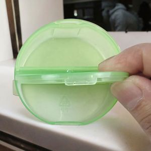 Mini Pastillero Transparente de 2 Compartimentos, Estuche de Almacenamiento de Pastillas para Viaje, Subempaque Matutino y Nocturno para Cápsulas y Píldoras - Product Image 4