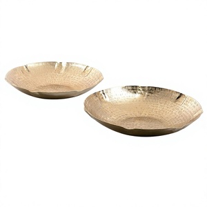 Plateau à chocolat rond, lot de deux, fait main, best-seller, taille personnalisée, nouveau plateau à chocolat fantaisie - Product Image 1