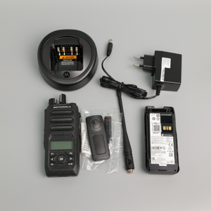 <span class=keywords><strong>Radio</strong></span> numérique <span class=keywords><strong>portable</strong></span> Motorola R5 LKP DMR UHF VHF WIFI AES-256, IP67, IMPRES, talkie-walkie longue portée 10 km - Product Image 3