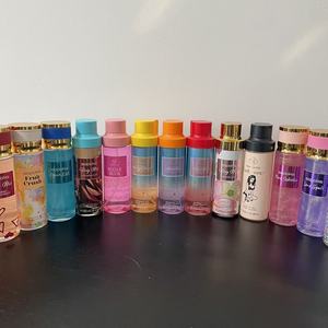 Spray Profumato per il Corpo da Donna all'Ingrosso Victorla Secret Original 250ml Cocco e Vaniglia - Product Image 4