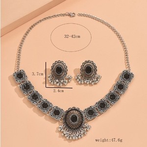 Conjunto <span class=keywords><strong>de</strong></span> Collar y Pendientes con Borlas <span class=keywords><strong>de</strong></span> Cuentas CCB, Joyería <span class=keywords><strong>de</strong></span> Moda Minimalista Vintage para Mujer, Conjunto <span class=keywords><strong>de</strong></span> Joyería al por Mayor - Product Image 6