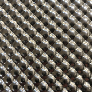 Tôle d'aluminium hémisphérique embossée sur mesure de 0,5 mm de l'industrie aluminiumère Jinan Hengcheng pour l'isolation thermique automobile - Product Image 1