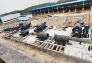 Nouveau broyeur à billes à économie d'énergie de 2,6 à 14 tph, 1500x5700, machine de broyage de poudre pour la métallurgie minérale, la chimie, les matériaux de construction - Product Image 2