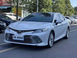 Auto Usata <span class=keywords><strong>Toyota</strong></span> Camry 2018 2.5G Edizione Lusso con Garanzia e Rapporto di Ispezione, Nessuna Necessità di Attesa di 180 Giorni - Product Image 2