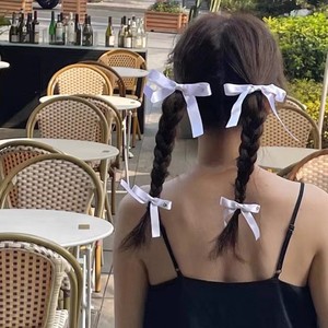 Accesorio original para el cabello con lazo al estilo japonés en negro, blanco y gris, en varios tamaños, incluyendo pinzas de pico de pato. - Product Image 2