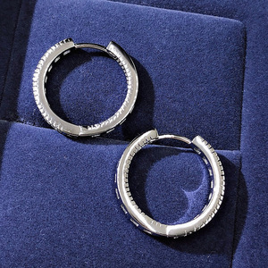 Orecchini a Cerchio Minimalisti Rotondi per Donna, Gioielli alla Moda per Ufficio e Uso Quotidiano, Vendita all'Ingrosso - Product Image 4