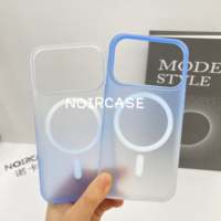Couleur unie mode coque de téléphone dégradé de couleur magnétique charge sans fil pour I Phone 16 17 couverture arrière transparente
