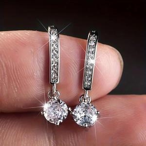 Pendientes de diamantes nórdicos de oro blanco, corte brillante redondo, diamante natural de color D, joyería clásica de compromiso para mujer E3029 - Product Image 3