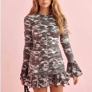 الأخضر الدمل الخريف أزياء النساء السيدات فساتين عارضة مثير اللباس مصغرة طويلة الأكمام المخملية فساتين السهرة مأدبة - Product Image 3