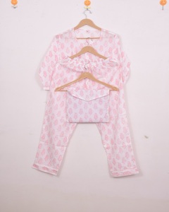 Conjunto de Pijama de Algodón Rosa Vintage, Satinado, Hasta la Rodilla, con Botones, Estampado a Mano, Transpirable, Ropa de Dormir para Verano - Product Image 6