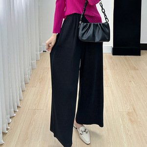 Pantalones de Verano Coreanos de Pierna Ancha hasta la Pantorrilla, Plisados, Transpirables, Elegantes, Casuales, Elásticos a Media Pierna, con Textura Gris Oscuro, Diseño de Moda para Mujer - Product Image 2