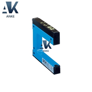 Capteur photoélectrique SICK WF120-95B410 Série WF 120x95mm 10-30V DC Détection optique de haute qualité - Product Image 1