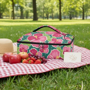Sac isotherme personnalisé hawaïen à motif floral Hau en aluminium, sac de transport pour pizzas et casseroles, idéal pour les voyages et les pique-niques - Product Image 1