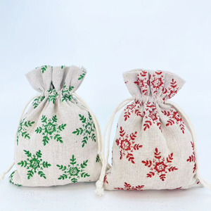 Bolsa de Regalo Navideña Personalizada de Lino con Polvo Dorado, Bolsa para Dulces, Ideal para Navidad y Fiestas - Product Image 5