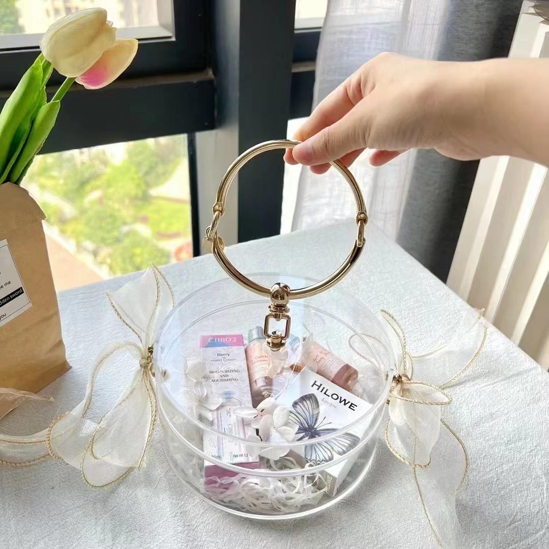 โปร่งใส