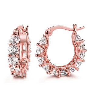 Fabricant en gros de boucles d'oreilles en diamant, boucles d'oreilles en forme de U serties, boucles d'oreilles en zircon luxueuses et polyvalentes, ensemble complet pour un usage quotidien - Product Image 4