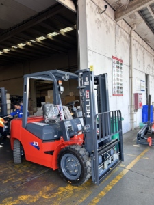 HELI <span class=keywords><strong>CPCD30</strong></span> Nieuwe 3-tons dieselheftruck, interne verbranding heftruck, K2-serie voor fabriekswerkzaamheden, magazijn, wederverkoop - Product Image 5
