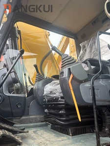 Excavatrice sur chenilles CAT 320D2L de 20 tonnes d'occasion avec moteur C7.1 - Product Image 6