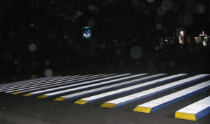 Fabricante de Señalización Vial Termoplástica Preformada con Símbolo de Discapacidad, Personalizada OEM de Fábrica, para Espacios de Estacionamiento para Discapacitados - Product Image 2