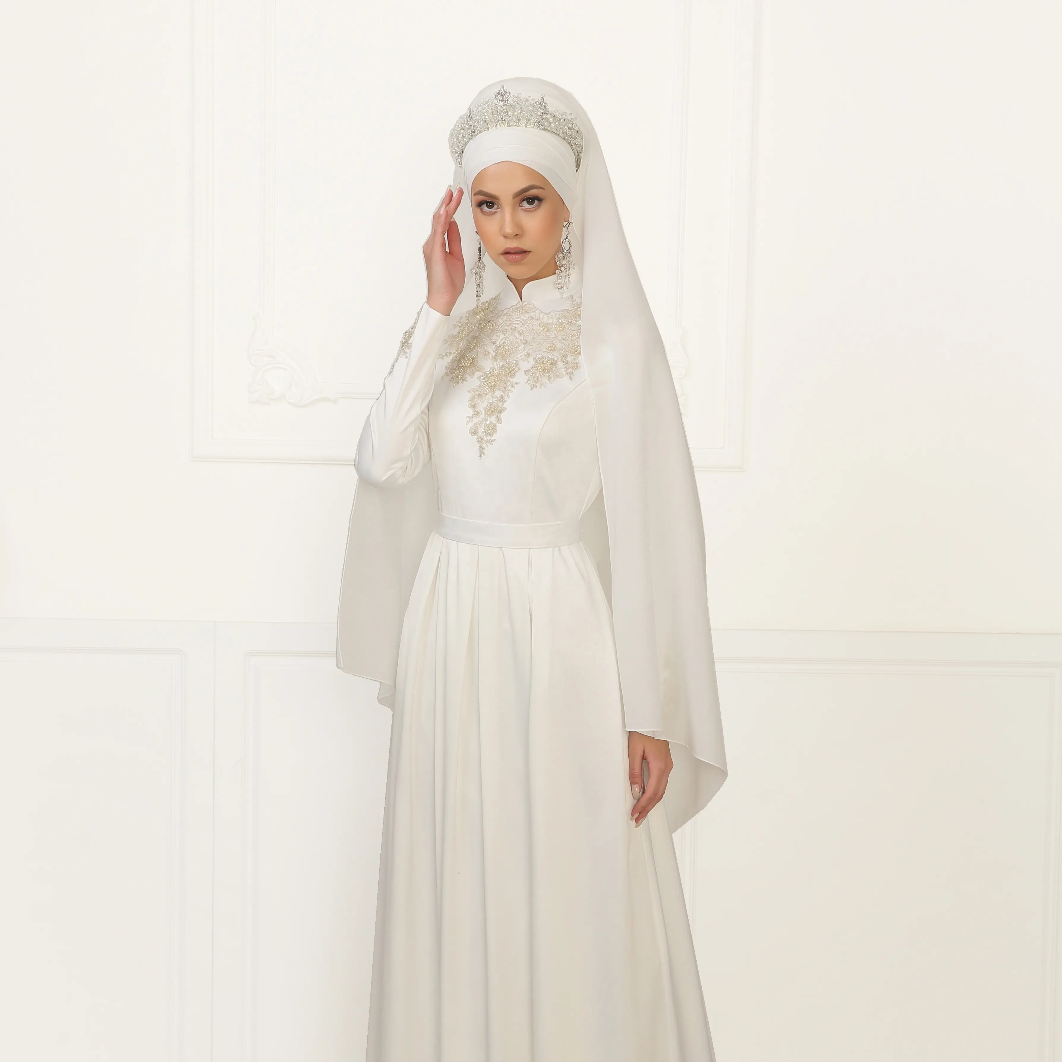 Muslim Long Sleeve Maxi Length Dress High Neck Bridal Dress for Nikkah Ivory Bridal Gown Wedding Dress