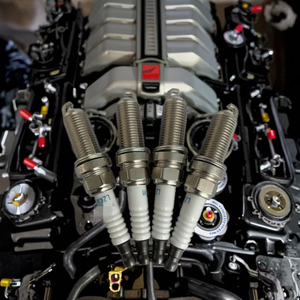 Hete Aanbieding Originele LZKAR6AP-11 6643 Dubbele Iridium Bougies voor Nissan X-TRAIL MR18DE NGK Bougies - Product Image 5