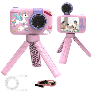 Appareil photo numérique enfant en bas âge avec objectif rabattable à 180 ° et support <span class=keywords><strong>d</strong></span>'écran IPS de 2,4 pouces Caractéristiques de l'appareil photo Cadeaux de festival <span class=keywords><strong>d</strong></span>'<span class=keywords><strong>anniversaire</strong></span> présents - Product Image 1
