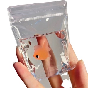 ของเล่นบีบ Taba Squishi น่ารัก รูปปลาทองเหมือนจริง ทำจาก TPR นุ่มๆ ของเล่นบีบคลายเครียดสำหรับเด็กผู้ชาย ของเล่นบีบสัตว์น่ารักสำหรับเด็ก - Product Image 1