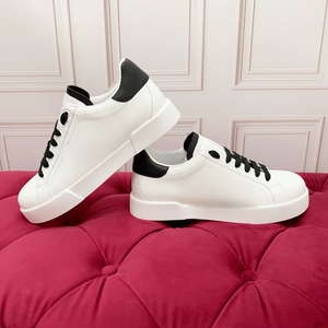 Nuevas Zapatillas Casuales Gabbana 2026: Tendencia de Moda Dolces, Estilo Graffiti en Contraste Blanco y Negro, Clásicas y de Plataforma Gruesa - Product Image 2
