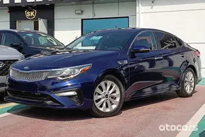 <span class=keywords><strong>Kia</strong></span> <span class=keywords><strong>Optima</strong></span> LX d'<span class=keywords><strong>occasion</strong></span>, très bon état, options moyennes, moteur essence 2.4L V4, année 2018, couleur bleue, prêt à rouler - Product Image 3