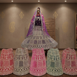 Lehenga Choli de Terciopelo Tradicional Verificado, con Bordados Elaborados, Gran Volumen, Seis Colores, Largo hasta el Suelo, Sin Arrugas, Para Todas las Estaciones - Product Image 3