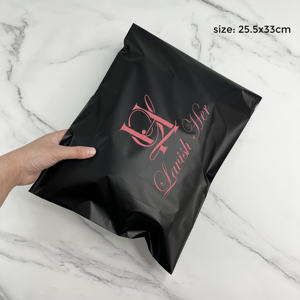Sacs d'expédition en plastique biodégradable de taille standard, en gros, noir mat, avec impression sérigraphique, logo personnalisé - Product Image 1
