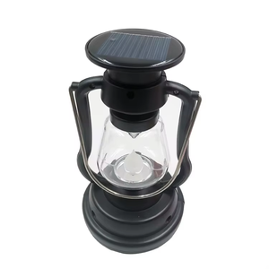 Linterna <span class=keywords><strong>LED</strong></span> <span class=keywords><strong>Solar</strong></span> Colgante Clásica para Exteriores en Negro, Rojo y Verde Oscuro para Uso en Emergencias, Camping y Decoración - Product Image 3