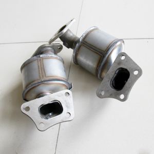 Système d'échappement catalytique à trois voies en acier inoxydable haute performance pour Regal 3.0 Norme d'émission Euro V Avant - Product Image 5