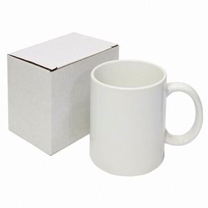Tasses à café en céramique blanches minimalistes de 11 oz, qualité supérieure 3A, avec revêtement vierge, modèle 1702 Cup Tyre, cadeaux promotionnels, avec poignée. - Product Image 1