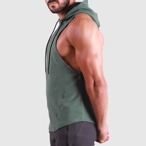 Hoodie de sport sans manches personnalisé pour homme, coupe régulière, avec fermeture éclair et poches, idéal pour l'entraînement et le streetwear. - Product Image 4