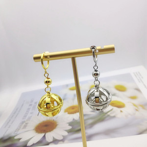 <span class=keywords><strong>Pendientes</strong></span> de Metal Clásicos con Forma de Bola de Tigre de Yumiyaichi de <span class=keywords><strong>Tokyo</strong></span> <span class=keywords><strong>Revengers</strong></span>, Clips para Orejas, Joyería, Regalo - Product Image 5