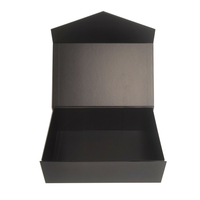 Boîte à chapeaux personnalisée en carton avec matériaux recyclés, revêtement UV pour l'emballage des chaussettes - Boîte carrée personnalisable biodégradable