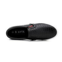 Chaussures décontractées en cuir pour hommes, version coréenne, style paresseux, semelles élastiques, baskets de skate pour étudiants, style marche