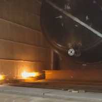 Fourneau à inclinaison automatique au propane, au gaz ou au mazout pour la fusion de l'aluminium et des déchets de canettes UBC