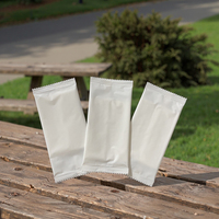 Lingettes nettoyantes pré-humidifiées personnalisées pour rafraîchir et l'hygiène