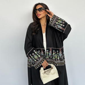 Dernier cardigan brodé élégant et confortable style Toga Dubai Abaya une pièce élégante de couleur unie pour femmes musulmanes - Product Image 4