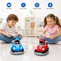 Voiture télécommandée 2,4 GHz avec pare-chocs 180 °   Voitures de course RC de compétition avec rotation, éjection en cas de collision, lumières LED et musique