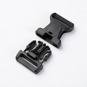 Hebilla de plástico negra de 25 mm de diámetro interior para mochilas y bolsas de camping, resistente al desgaste, de color sólido - Product Image 2
