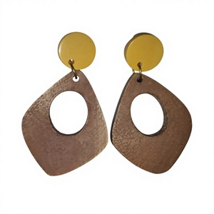 Boucles d'oreilles créoles en résine et bois pour femme, style bohème, plaqué or, forme goutte d'eau avec rayures turquoise, bijoux de mode pour femme - Product Image 4