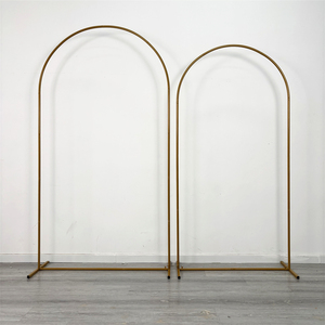 Nouvel Arrivage en Gros : Ensemble de Support de Toile de Fond Floral Doré en Métal, Élégant et Moderne, pour Mariage, avec Fleurs Artificielles Haute Simulation - Product Image 2