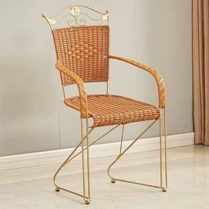 Chaises de bistro français tout temps style <span class=keywords><strong>vintage</strong></span> Ensemble <span class=keywords><strong>table</strong></span> et chaises de salle à manger en rotin tissé pour patio extérieur et jardin - Product Image 1