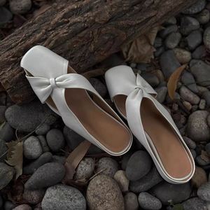 Mules de luxe à bout fermé pour femme, sandales compensées à plateforme rehaussante, design de niche, pour l'extérieur - Product Image 2