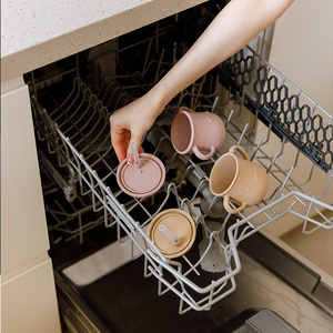 Vaso de Silicona de Grado Alimenticio Libre de BPA para Bebés con Asas, Vaso Multifuncional de Entrenamiento para Beber con Tapa - Product Image 4